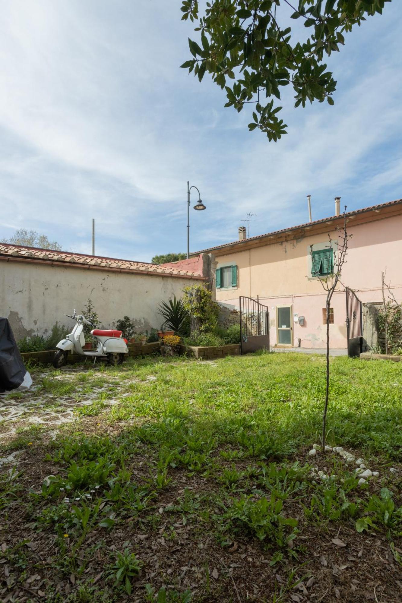 L'Originario Salviano Family Apartment Livorno Exteriér fotografie